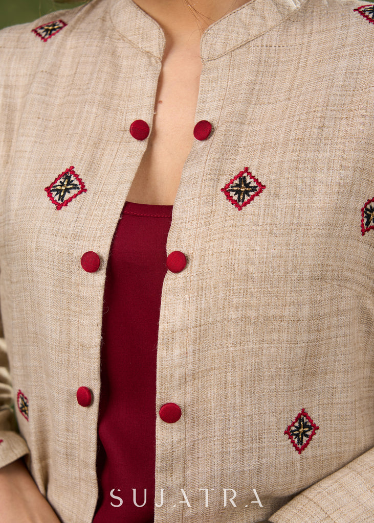 Exquisite Beige Long Shrug Showcasing Artisanal Embroidery Techniques Inner Optional