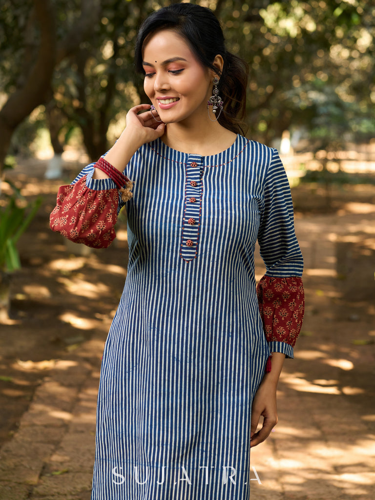 Chic Indigo Striped Kurta with Contrast Ajrakh Sleeves and Handcrafted Detailing on Neckline