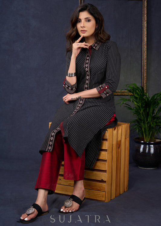 Classic-Black-Cotton-Striped-Straight-Cut-Kurta-Highlighted-With-Geometrical-Print-Design--Pant-Optional