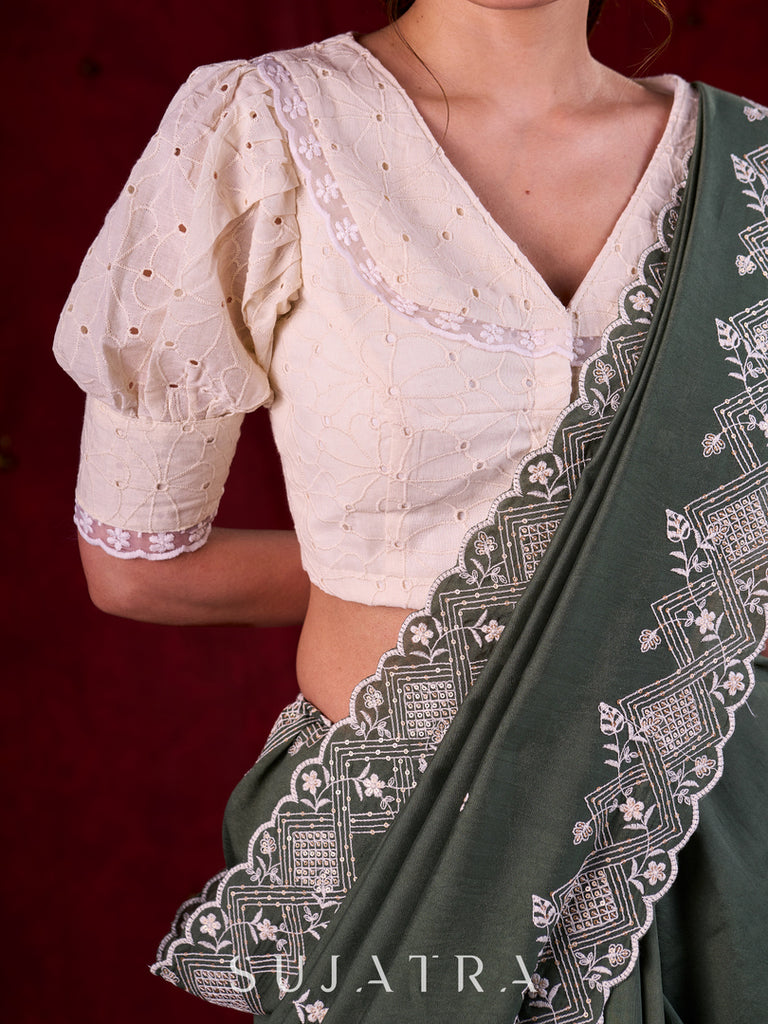 Ivory Hakoba Cotton Blouse Featuring Classic Collar Detail