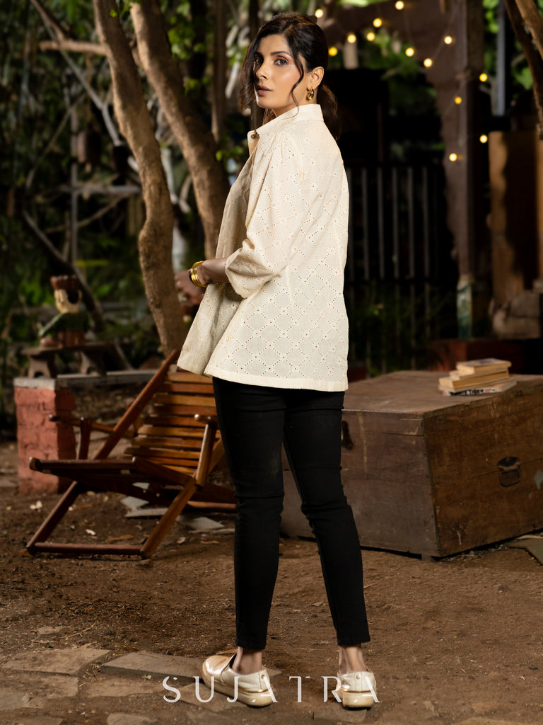 Soft Cream Hakoba Shirt with Subtle Handcrafted Collar and Sleeves Detail