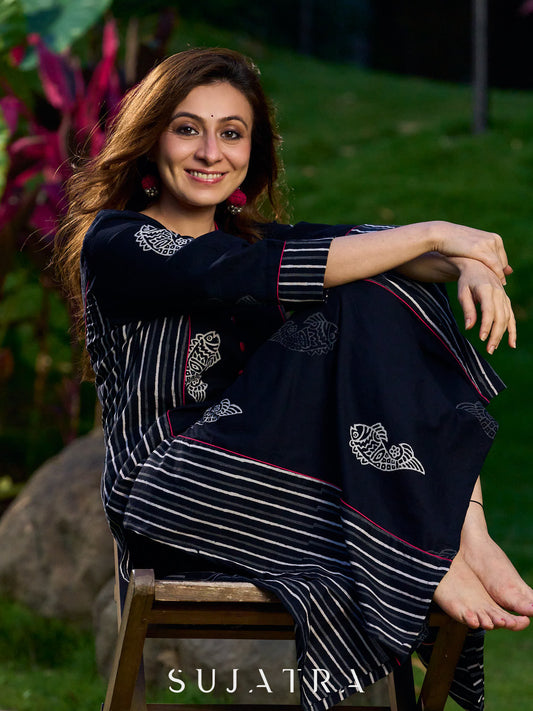 Black Cotton Kurta with Fish Print and Striped Panels Accentuated with Magenta Highlights