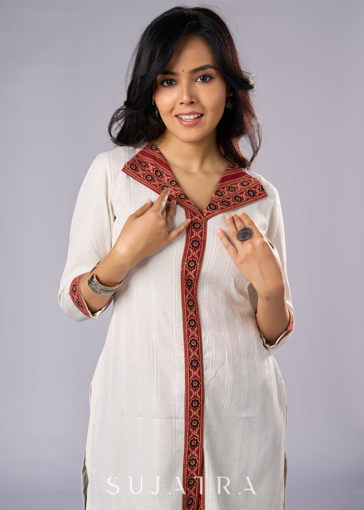 Classy Off White Cotton Ajrakh Collared Tunic