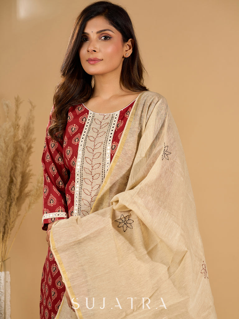 Scarlet Serenity Mirror Accent Kurta Set with Kantha Border and Dupatta
