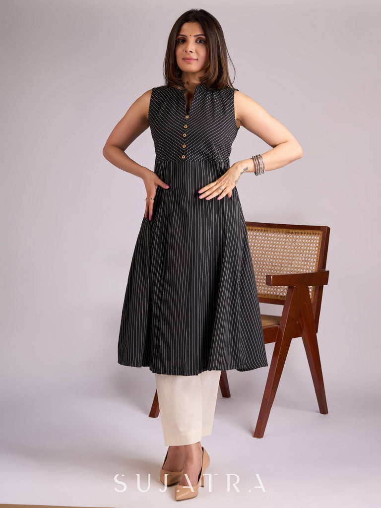 Sophisticated Black Striped Ikat Kurta with Graceful Pleat Detailing