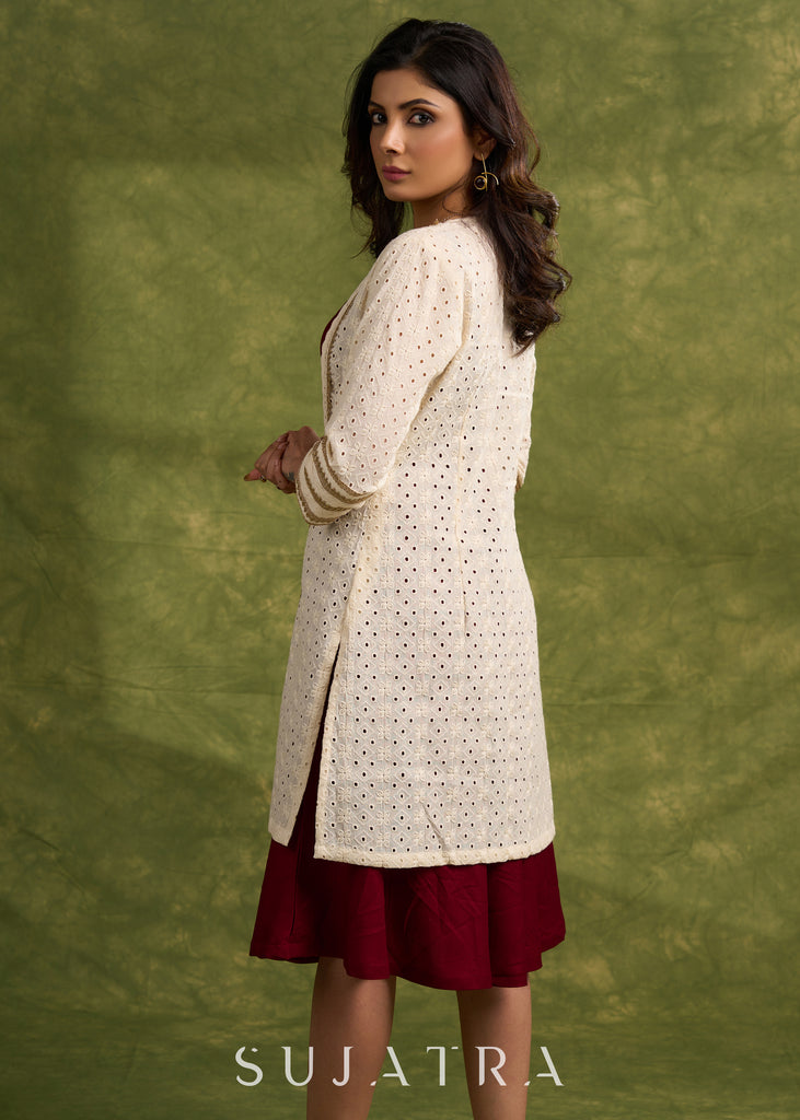 Beautiful Off  White  Hakoba Shrug With Lace Detailing For Effortless Style   Dress Optional