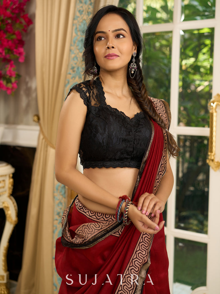 Maheshwari saree in deep crimson with antique block printed pallu & Zari border