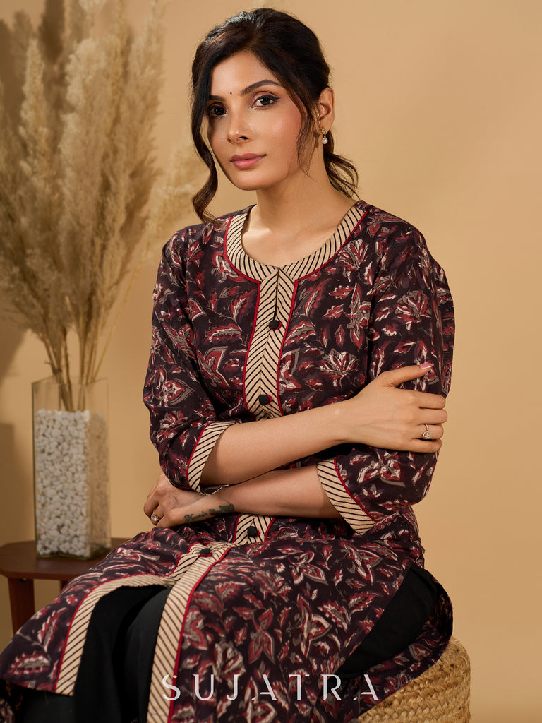 Noir Flora Mul Cotton Kurta with Contrasting Ajrakh Details