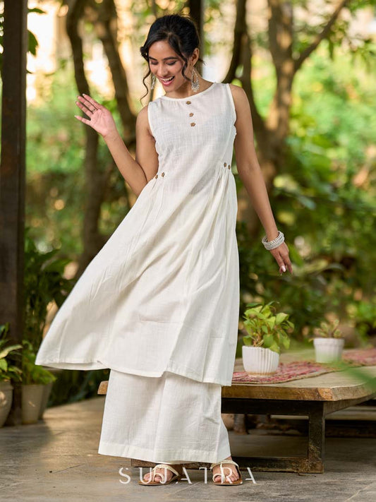 Elegant White Cotton Kurta with Easy Gathered Fit