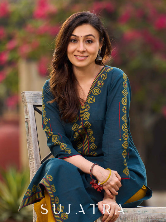 Classy Teal Cotton Hand Block Printed Kurta With Geometric Motifs On Neckline And Hem