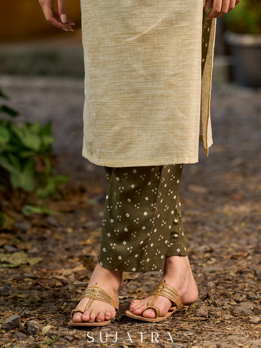 Beautiful Olive Green Bandhani Straight Fit Pants