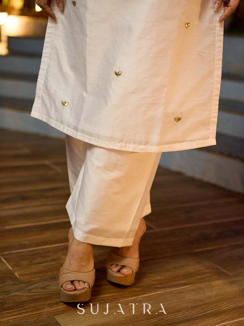Contemporary White Chanderi Parallel Pant
