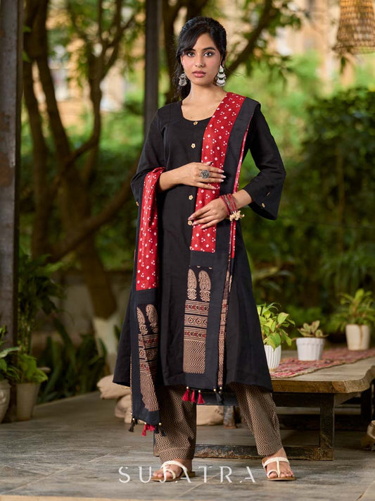 Elegant Maroon Bandhani Dupatta with Traditional Ajrakh Printed Border
