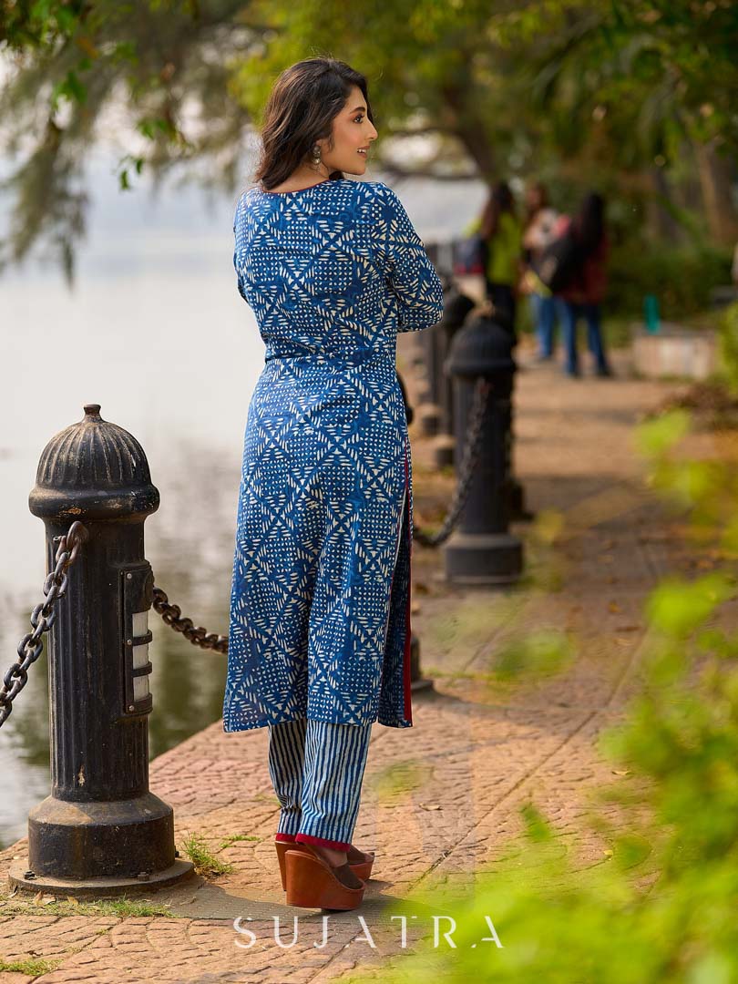 Contemporary Indigo Geometric Side-Cut Kurta with Linear Stripe Detailing and Maroon Triangle Highlights