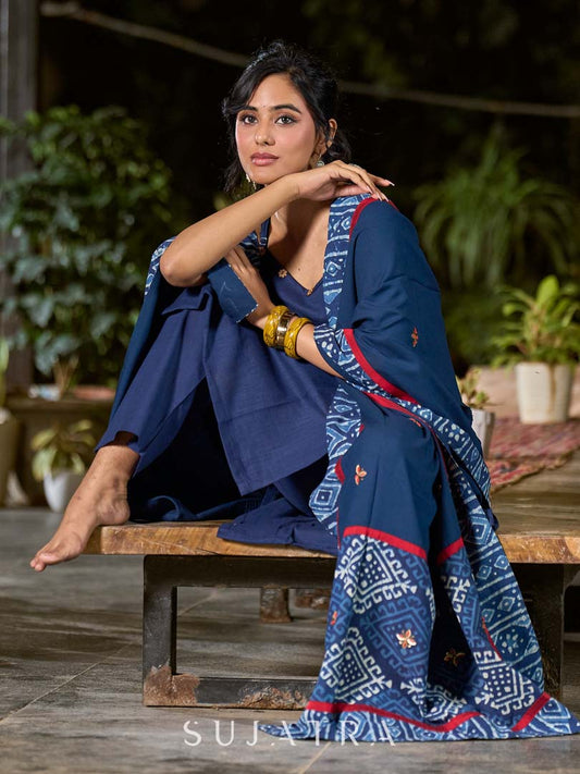 Striking Navy Blue Rayon Dupatta with Indigo Border & Pallu Adorned with Minimal Hand Embroidery
