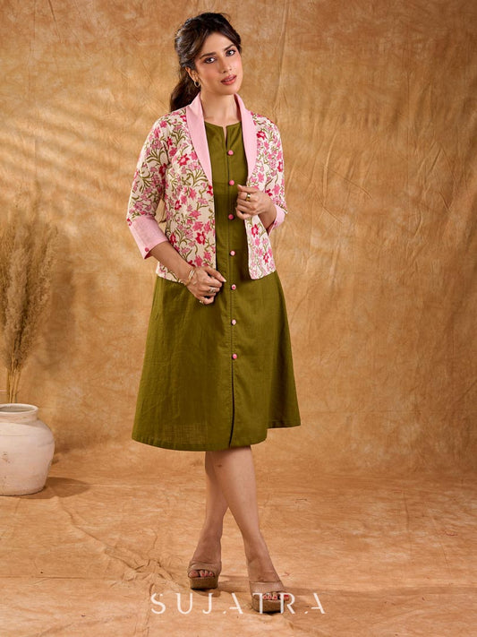 Blossom Pink Floral Print Cotton Short Jacket with Pink Lapel Collar and Cuff