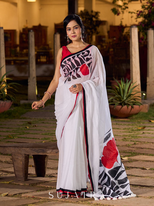 Classic White Mul Cotton Saree with Bold Hand Painting