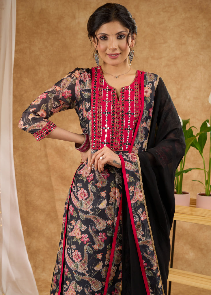 Printed Chanderi kurta with exclusive embroidery with pant Dupatta optional