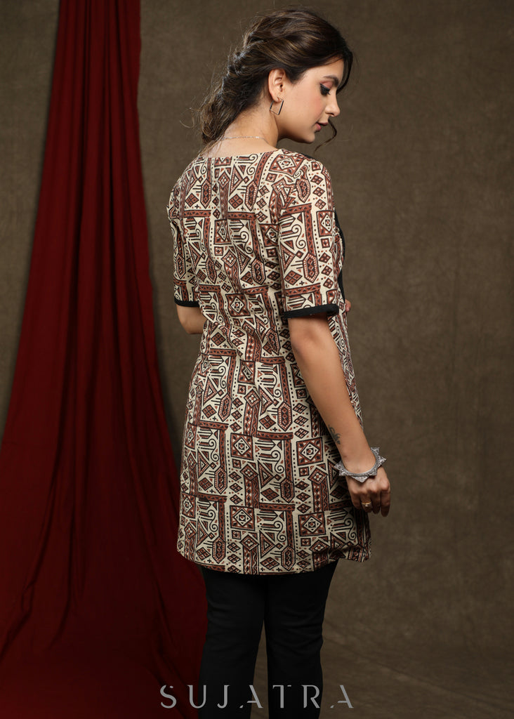 Trendy printed cotton Tunic with threadwork on black yoke