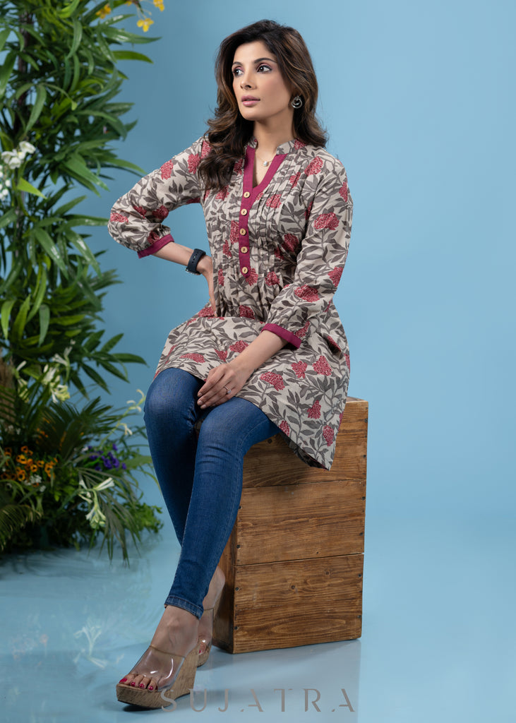 Graceful floral printed cotton A line tunic