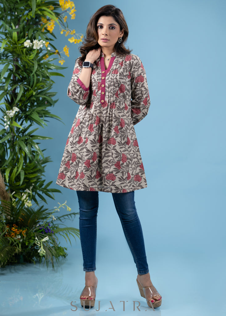 Graceful floral printed cotton A line tunic