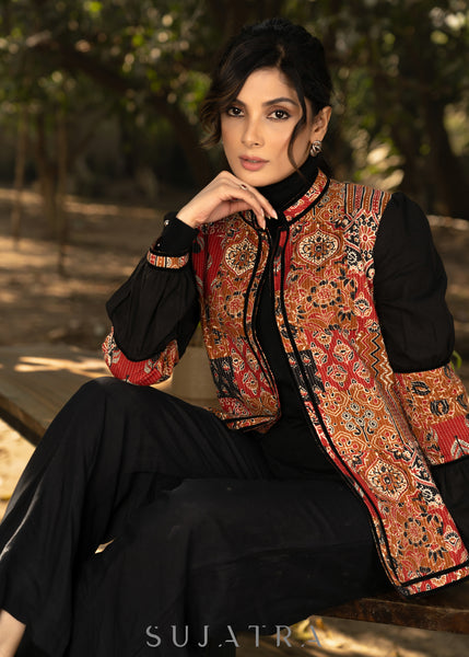 Trendy black cotton kantha patchwork jacket with mandarin collar