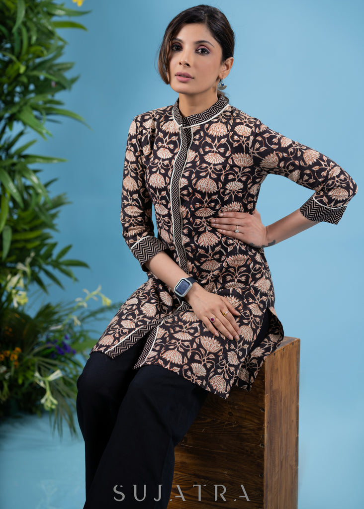 Trendy floral printed cotton tunic with ajrakh combination