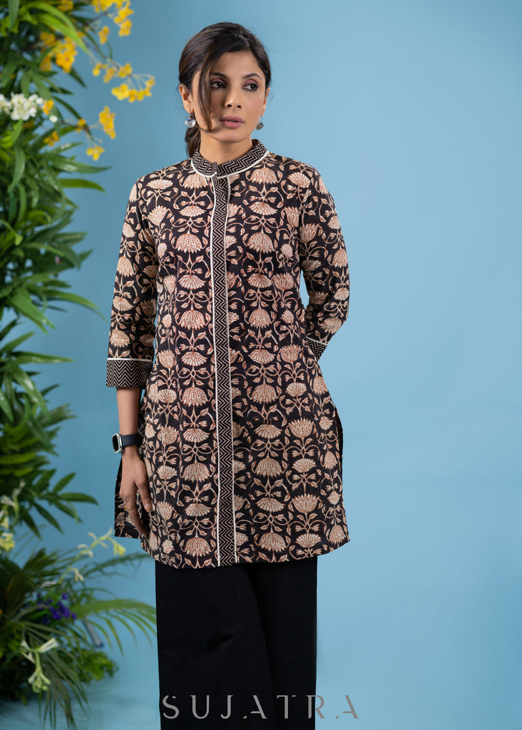 Trendy floral printed cotton tunic with ajrakh combination