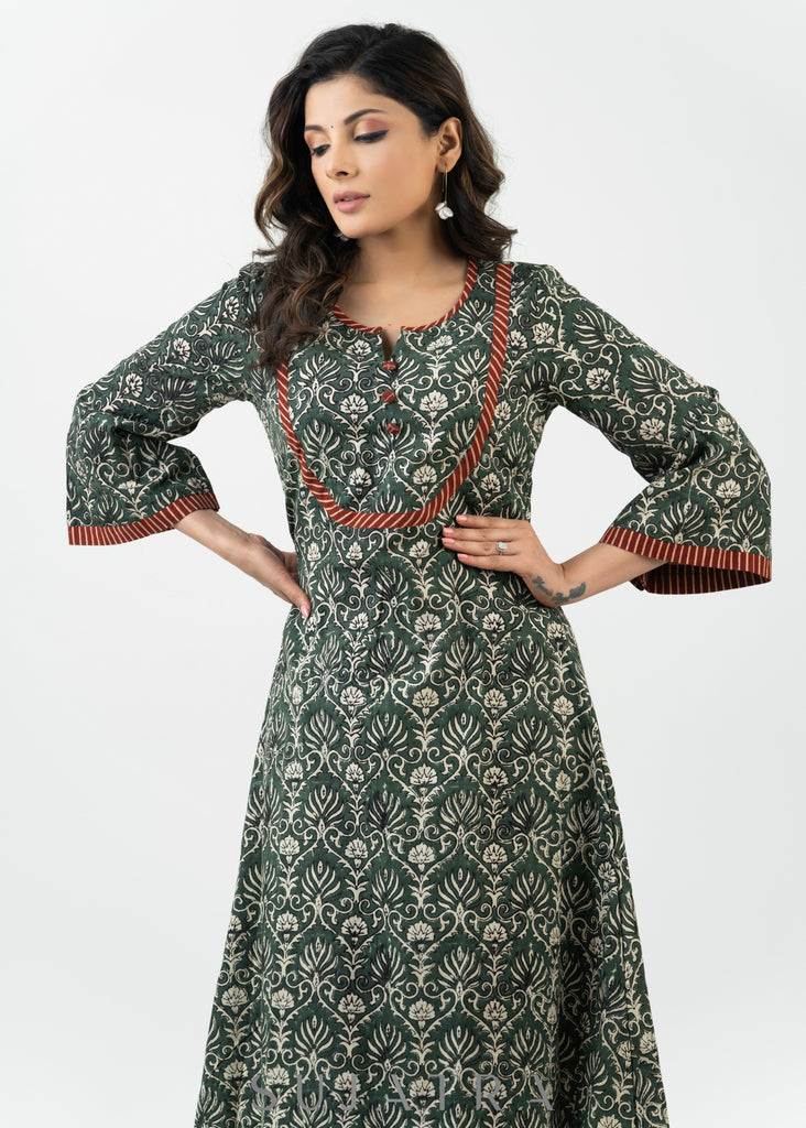 Stylish Green Block Printed Cotton Kurta - Pant Optional