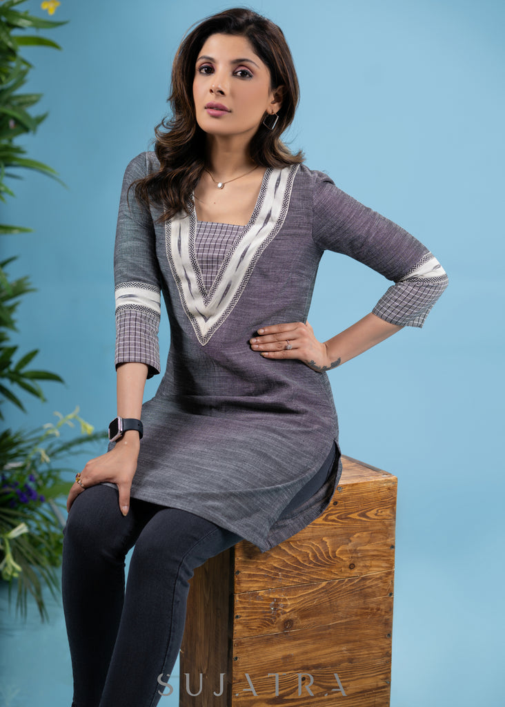 Exclusive grey cotton tunic with ikat combination