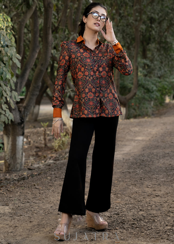 Elegant Black Muslin Shirtwith Floral Print and Contrast Collar