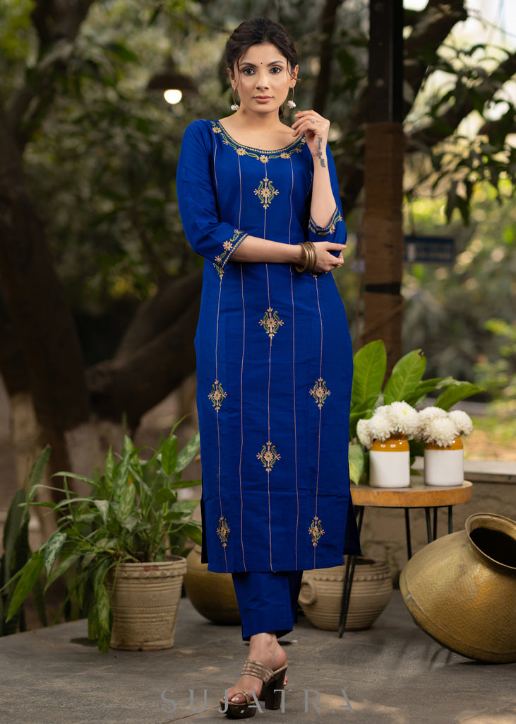 Blue Cotton silk embroidered kurta and Pant - Green Net Dupatta Optional