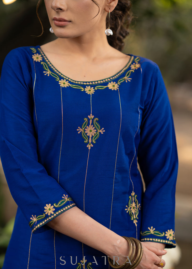 Blue Cotton silk embroidered kurta and Pant - Green Net Dupatta Optional