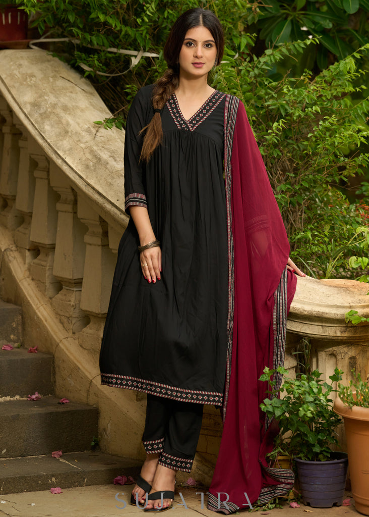 Black modal printed kurta perfectly paired with matching Pants for a regal elegance - Dupatta Optional