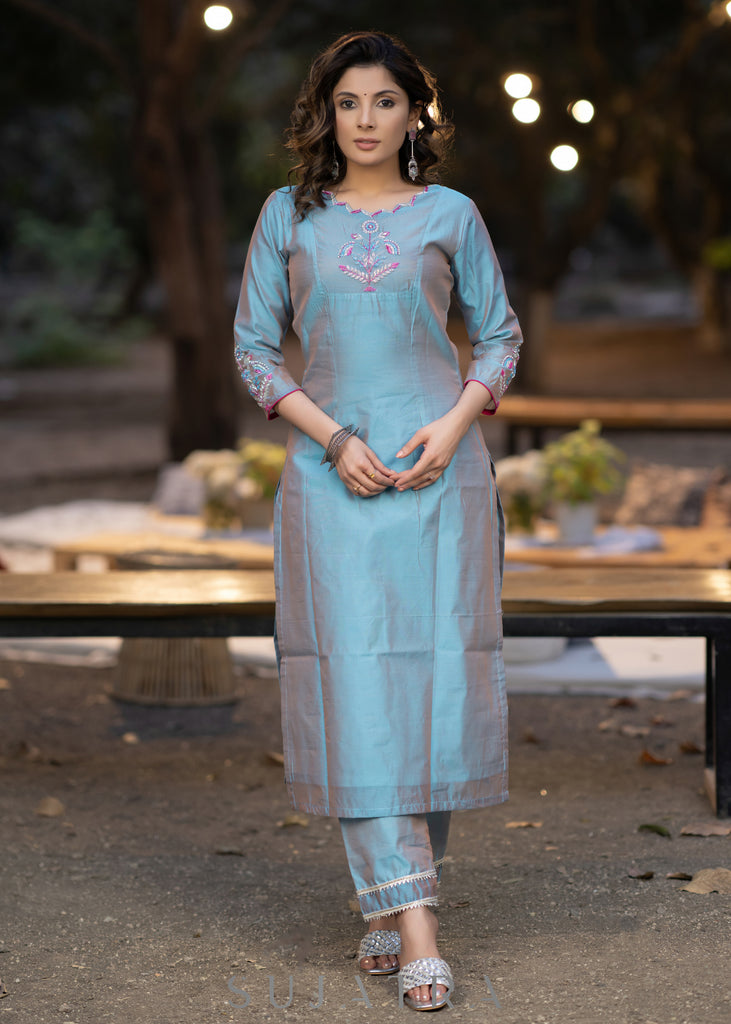 Hand embroidered dual shaded firozi chanderi kurta with pant-Pink georgette dupatta optional