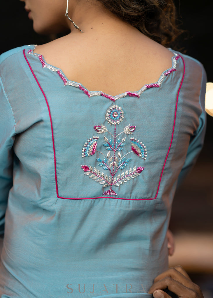 Hand embroidered dual shaded firozi chanderi kurta with pant-Pink georgette dupatta optional