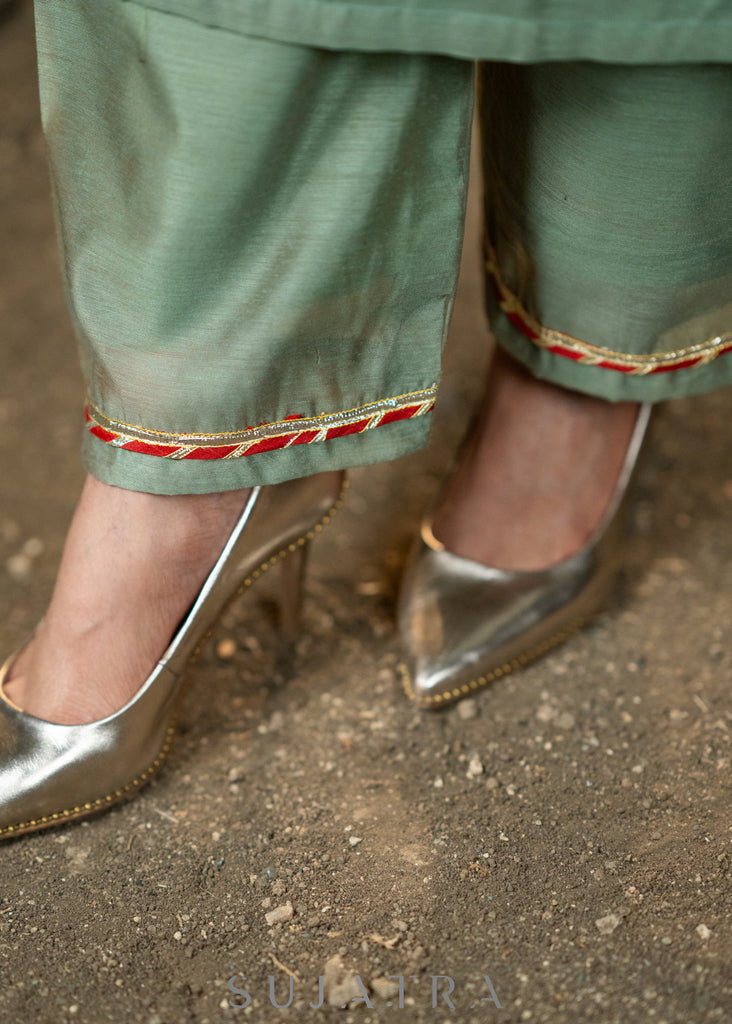 Embroidered fern green chanderi kurta with pant - Dupatta Optional