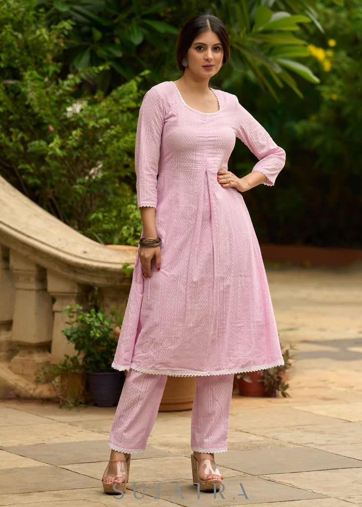 Refreshingly original mauve self-textured Kurta with matching pants - Dupatta Optional