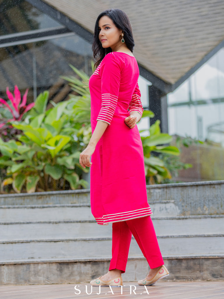 Svarna Cotton Silk Gota Patti A Line Kurta