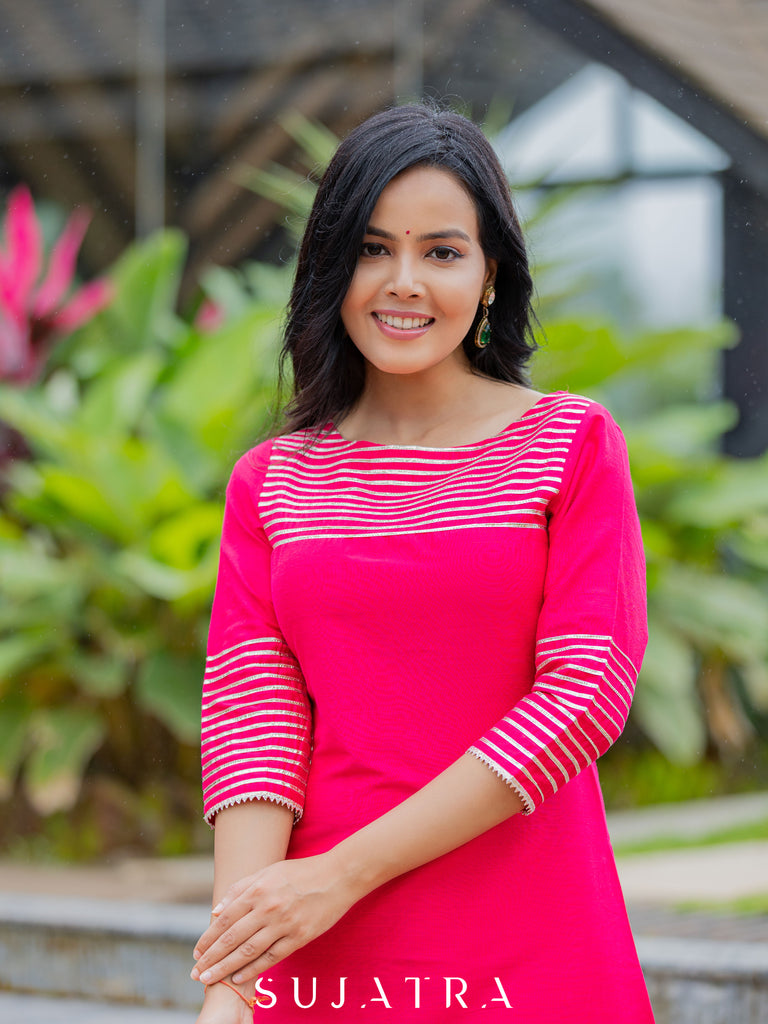 Svarna Cotton Silk Gota Patti A Line Kurta