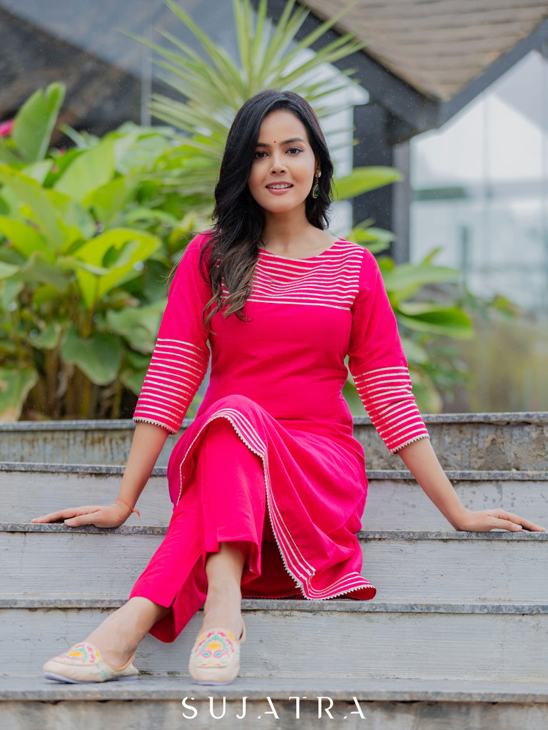 Svarna Cotton Silk Gota Patti A Line Kurta