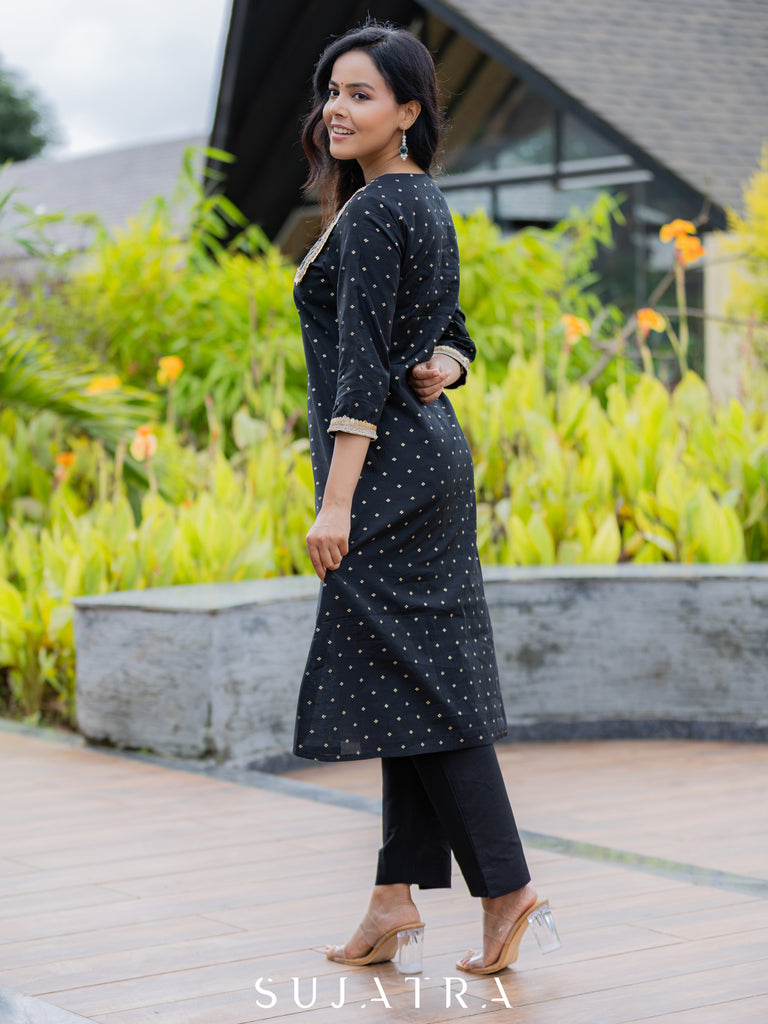 Varnika Chanderi Silk Embellished Kurta