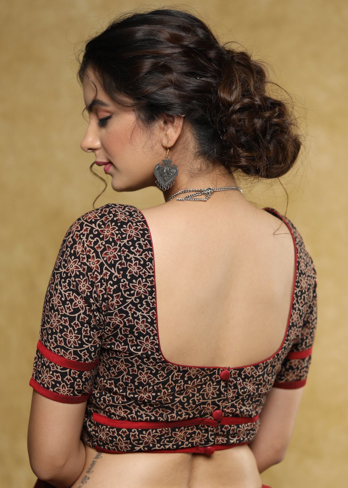Beautiful black floral Ajrakh Cotton blouse with maroon detailing & buttons at the back