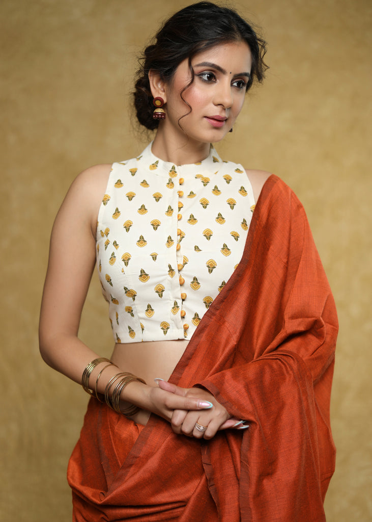 Smart cream block-printed Cotton sleeveless printed blouse with Mandarin collar