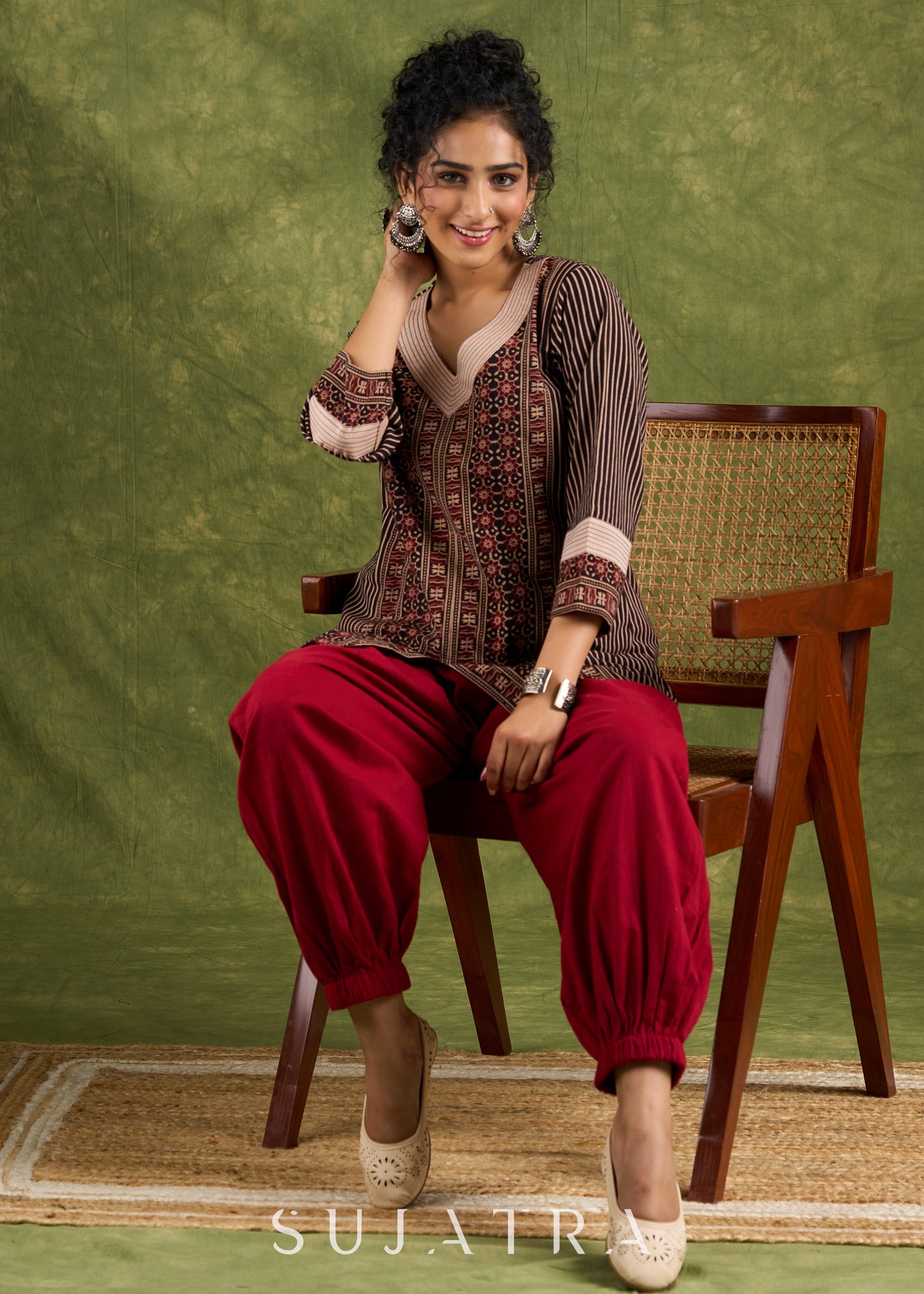 comfort fit cotton printed pants - black red ajrakh butti main image 1