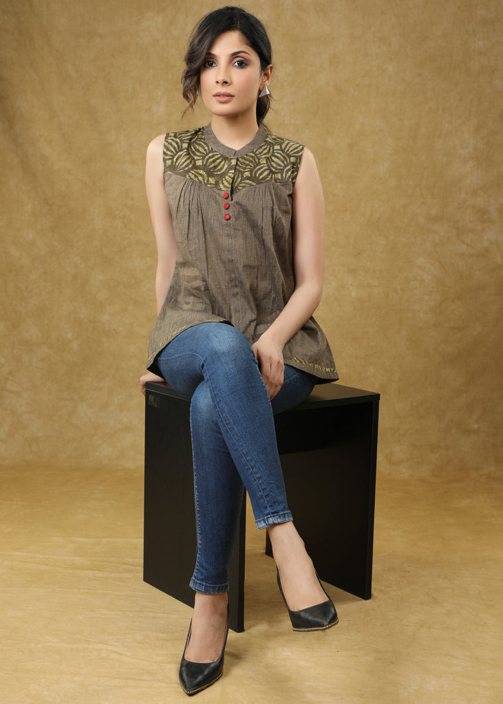 Exclusive Cotton Light Brown Sleevless Top with Ajrakh Detailing in the Neck & Shoulder