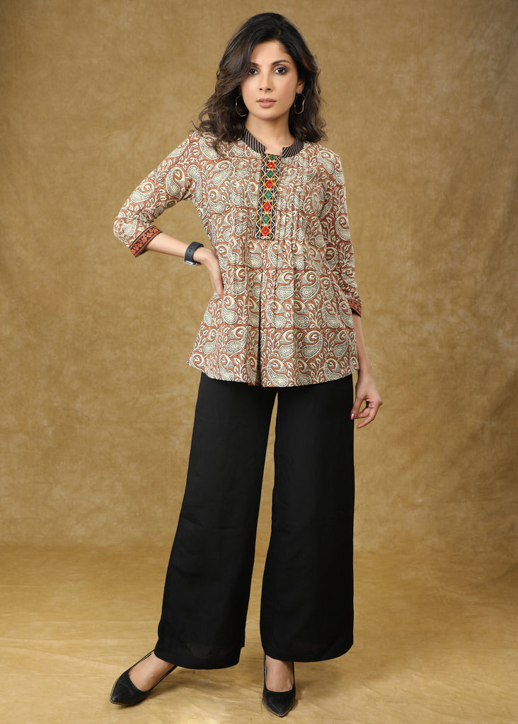 Offwhite Block Printed Mirrorwork Pleated Top
