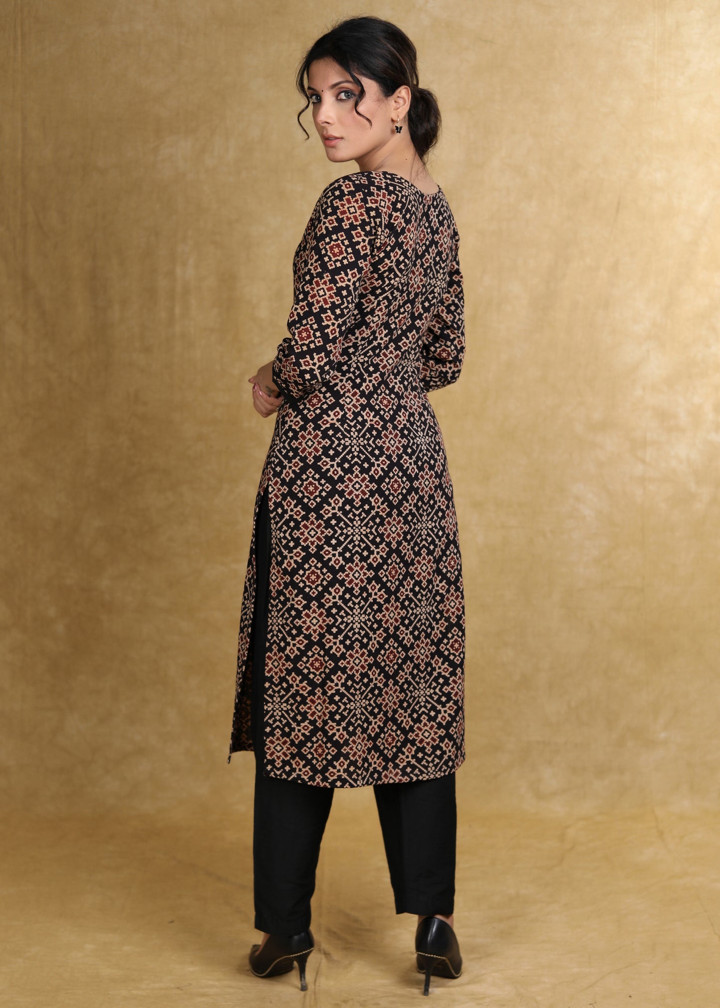 Easy To Wear Black Cotton Ajrakh Straight Cut Kurta with Pearl Embellishment