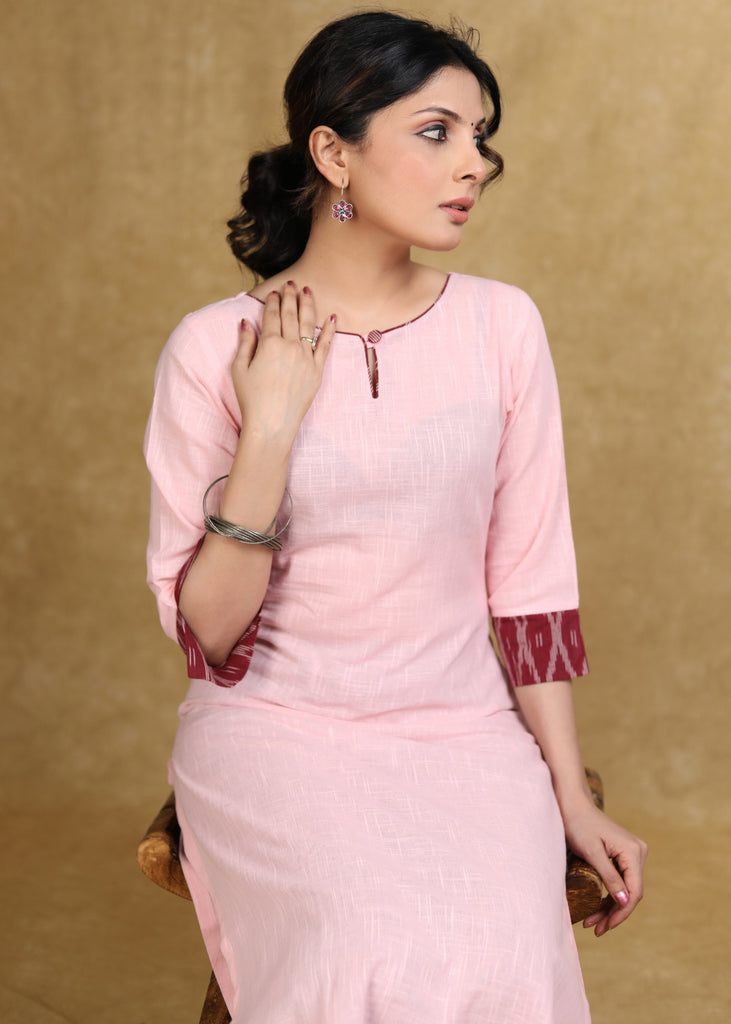 Elegant Baby Pink Cotton Kurta with Contrast Ikat Detailing