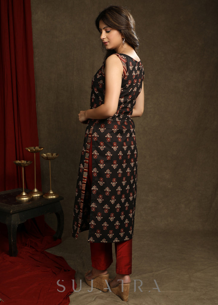 Trendy Black Floral Printed Sleeveless Kurta - Pant Optional